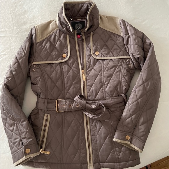 Vince Camuto Short Jacket with suede trim - Picture 2 of 3